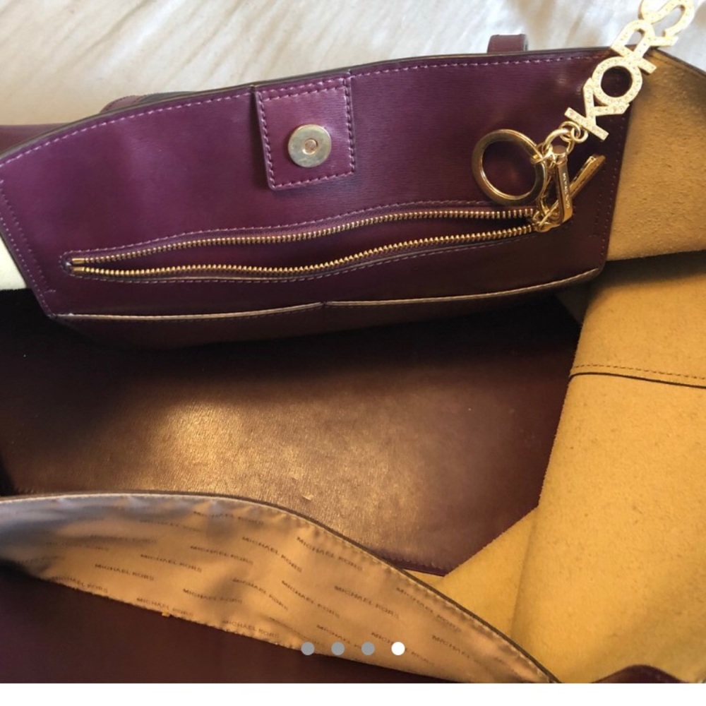 Large Michael Kors tote - Picture 2 of 3